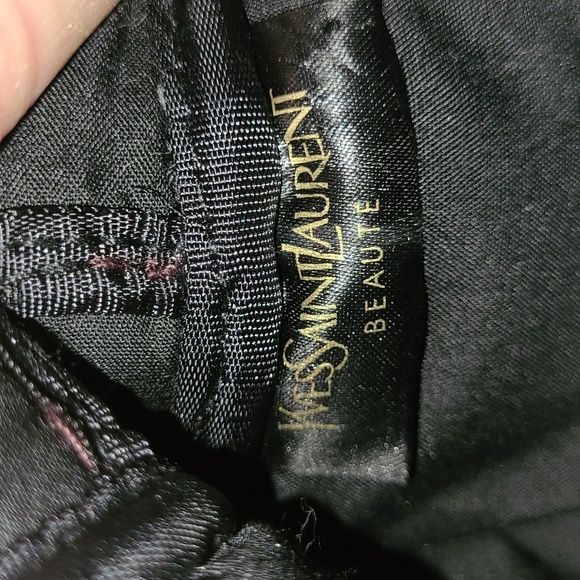 YSL BEAUTE BAG-NWOT. - Picture 10 of 11